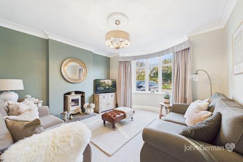 4 bedroom detached house for sale, Morley Road, Oakwood
