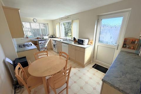 4 bedroom detached house for sale, Brailswood Road, Poole