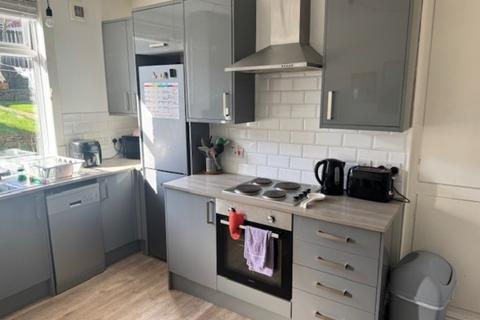 4 bedroom terraced house to rent, Pickmere Road, Crookes