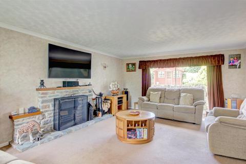 6 bedroom house for sale, Fourways, Alderton