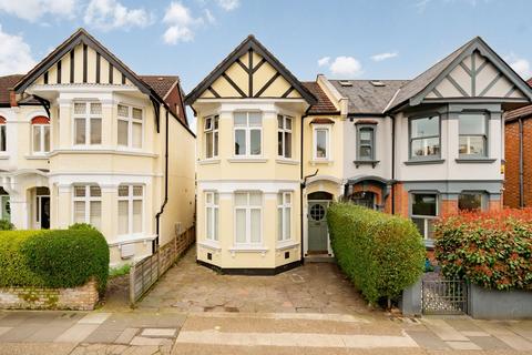 2 bedroom flat for sale, Melrose Avenue, London NW2
