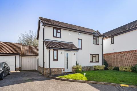 3 bedroom detached house for sale, Wetherly Close, Harlow CM17