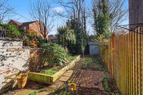 4 bedroom terraced house for sale, Lansdowne Road, Leicester