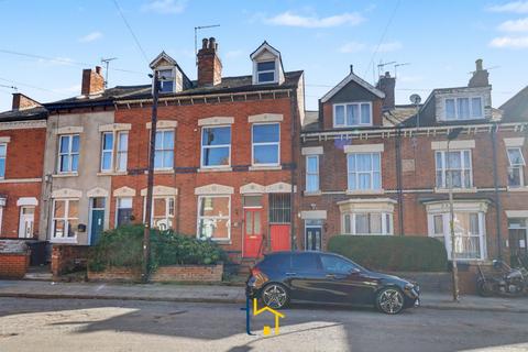 4 bedroom terraced house for sale, Lansdowne Road, Leicester