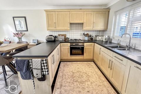 3 bedroom link detached house for sale, Wadley Close, Tiptree, Colchester
