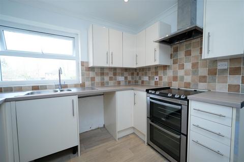 undefined, Delamere Gardens, Linslade
