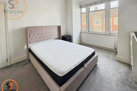 undefined, b Kettering Street, Wandsworth, London
