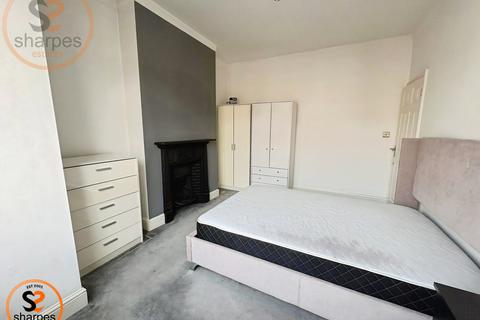 undefined, b Kettering Street, Wandsworth, London