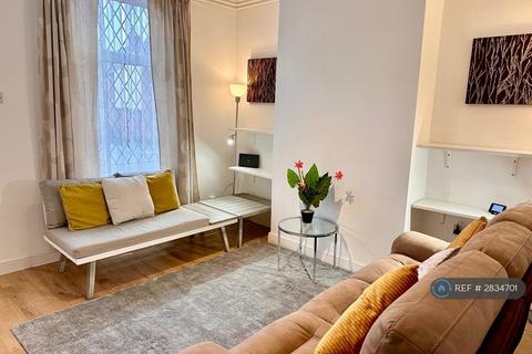 3 bedroom terraced house to rent, Fentonville Street, Sheffield, S11