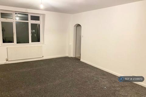 2 bedroom flat to rent, Erpingham Road, London, SW15