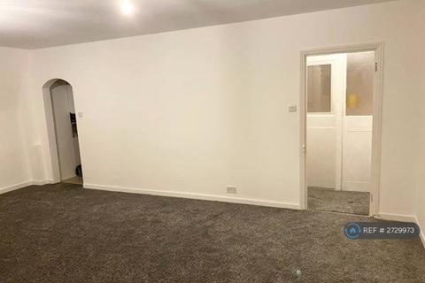 2 bedroom flat to rent, Erpingham Road, London, SW15