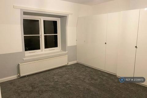 2 bedroom flat to rent, Erpingham Road, London, SW15