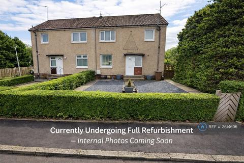 3 bedroom semi-detached house to rent, Pundeavon Avenue, Kilbirnie, KA25