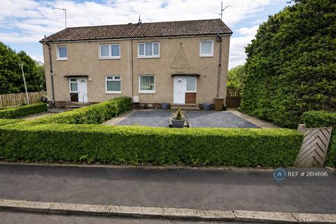3 bedroom semi-detached house to rent, Pundeavon Avenue, Kilbirnie, KA25