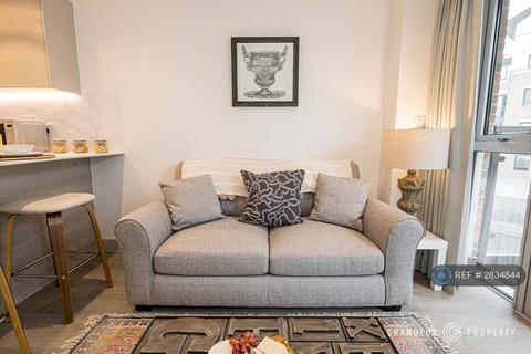 1 bedroom flat to rent, East Quay Road, Bournemouth, BH15