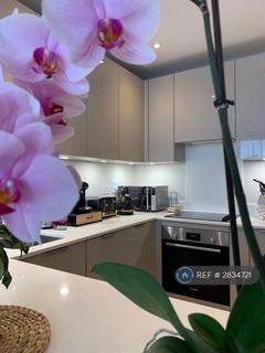 undefined, London, London, N11