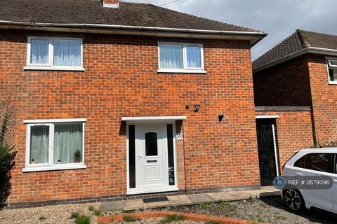 3 bedroom semi-detached house to rent, New Ashby Road, Loughborough, LE11