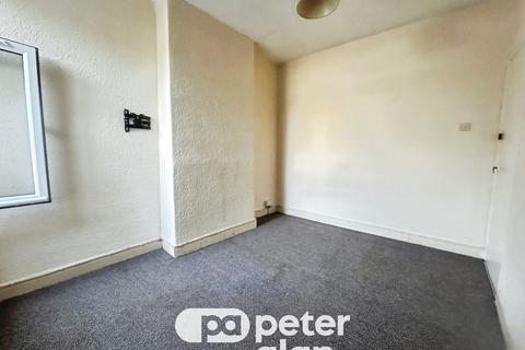 3 bedroom property to rent, North Road, CARDIFF, CF10