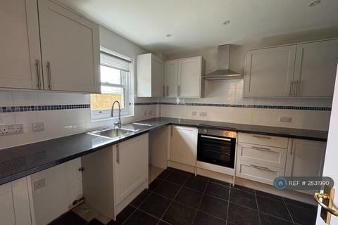 undefined, Horseshoe Crescent, Southend-On-Sea, SS3