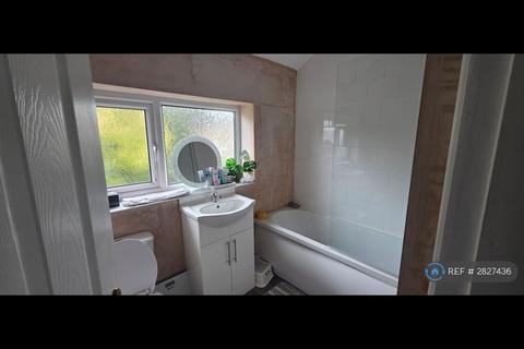 3 bedroom semi-detached house to rent, Gale Road, Liverpool, L21