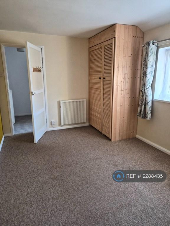 Bed 1 - Large Double