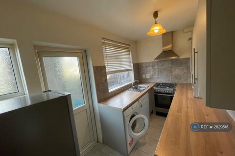 undefined, Shelley Avenue, Greenford, UB6