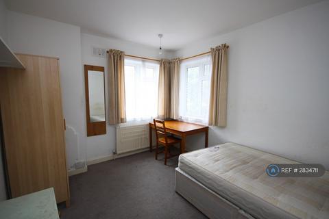 undefined, Lime Court, Kingston Upon Thames, KT1