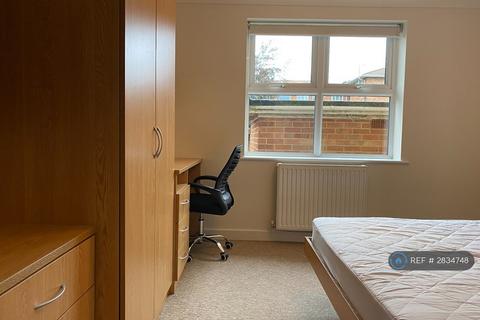 1 bedroom flat to rent, Conel Court, Bournemouth, BH9