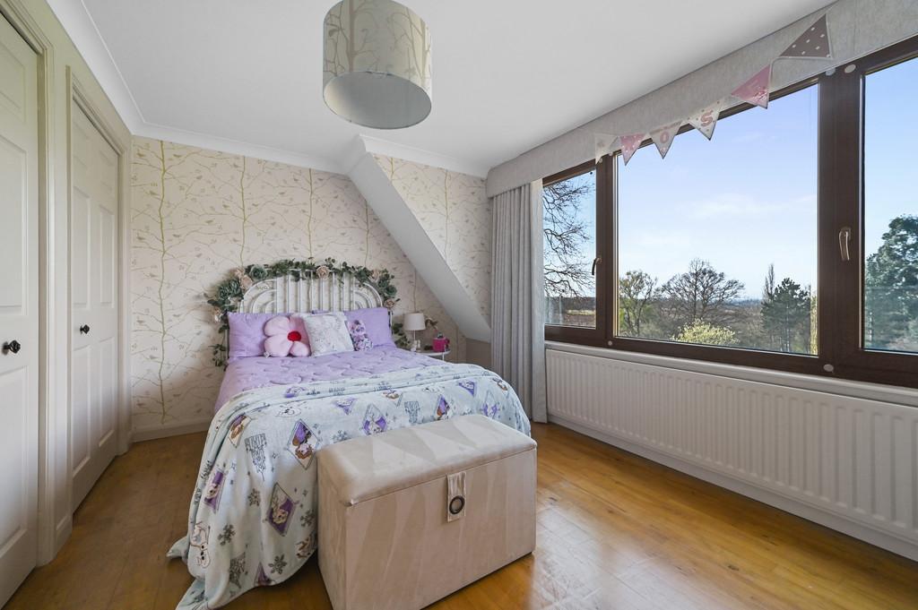 Mill Hill-bedroom