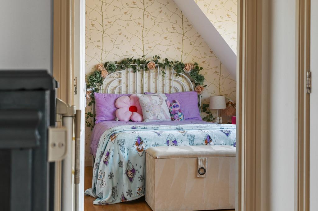 Mill Hill-bedroom
