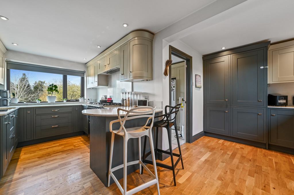 Mill Hill-kitchen