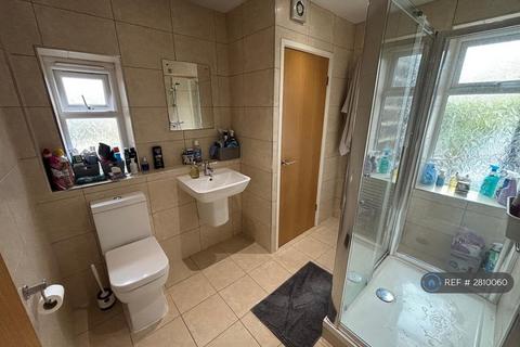 undefined, Moorville, Leeds, LS18