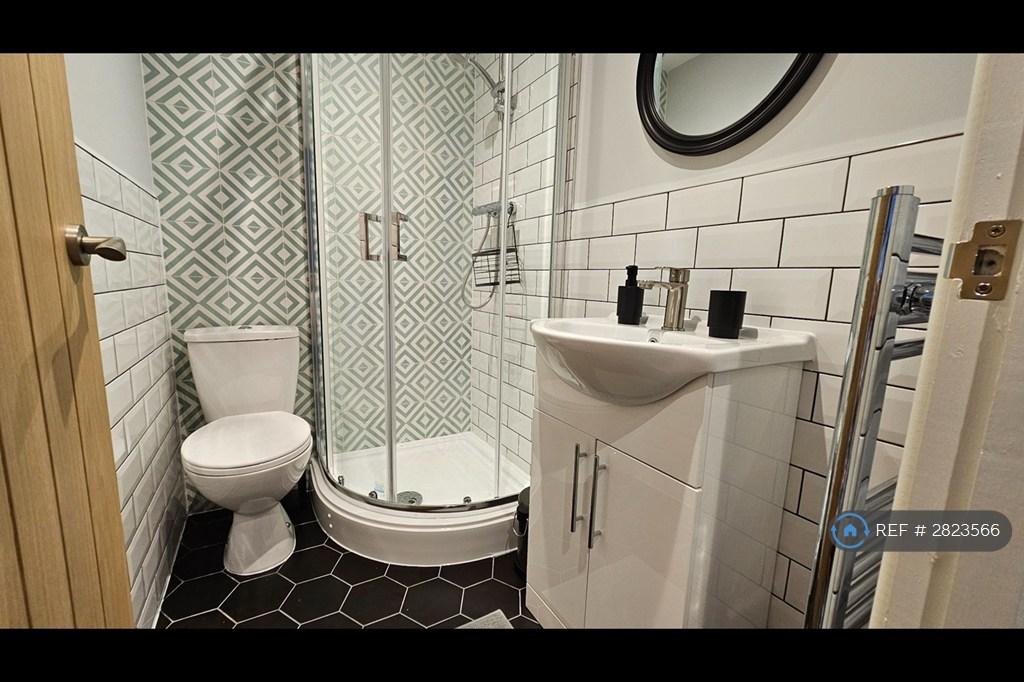 Room 7 Ensuite