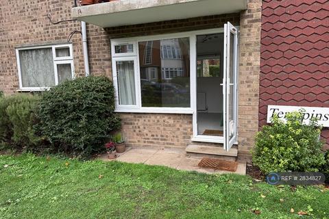 1 bedroom flat to rent, Lovelace Road, Surbiton, KT6