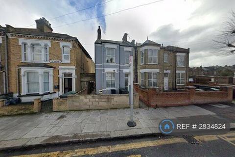 undefined, The Avenue, London, N17