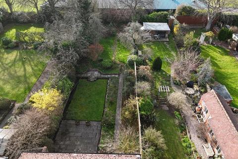 5 bedroom detached house for sale, Cleveland Avenue, Darlington