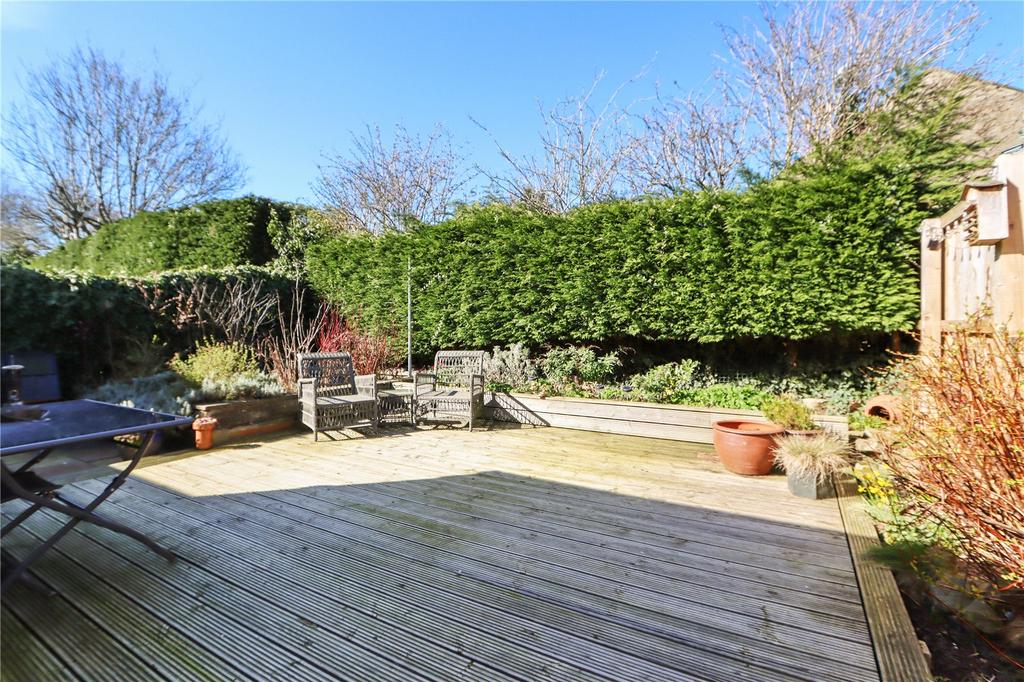 Rear Garden Pic 2