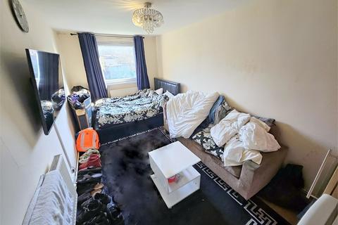 1 bedroom flat for sale, Eglinton Road, Woolwich, London,