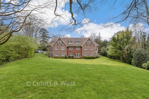 2 bedroom apartment for sale, Beech Road, Reigate, Surrey