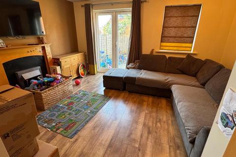 undefined, Hollowell Close, Rushden NN10