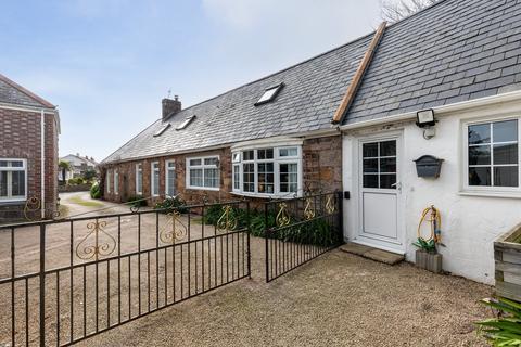 3 bedroom cottage for sale, Rue du Bocage, St Peter JE3