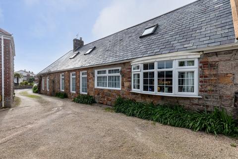 3 bedroom cottage for sale, Rue du Bocage, St Peter JE3