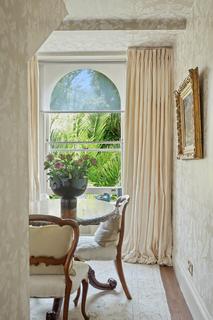2 bedroom flat for sale, Clifton Gardens, Little Venice, London W9