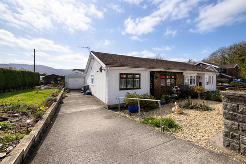 undefined, Cwmbach, Aberdare CF44