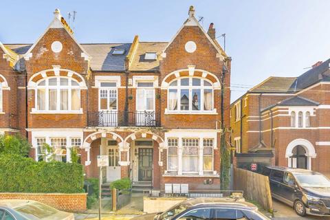 Gleneagle Road, London SW16