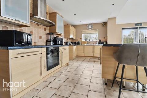5 bedroom semi-detached house for sale, East Chadley Lane, Huntingdon
