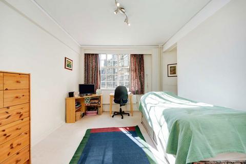 Studio for sale, Woburn Place, London WC1H