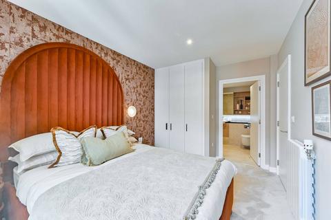 undefined, Lombard Square, Plumstead SE28