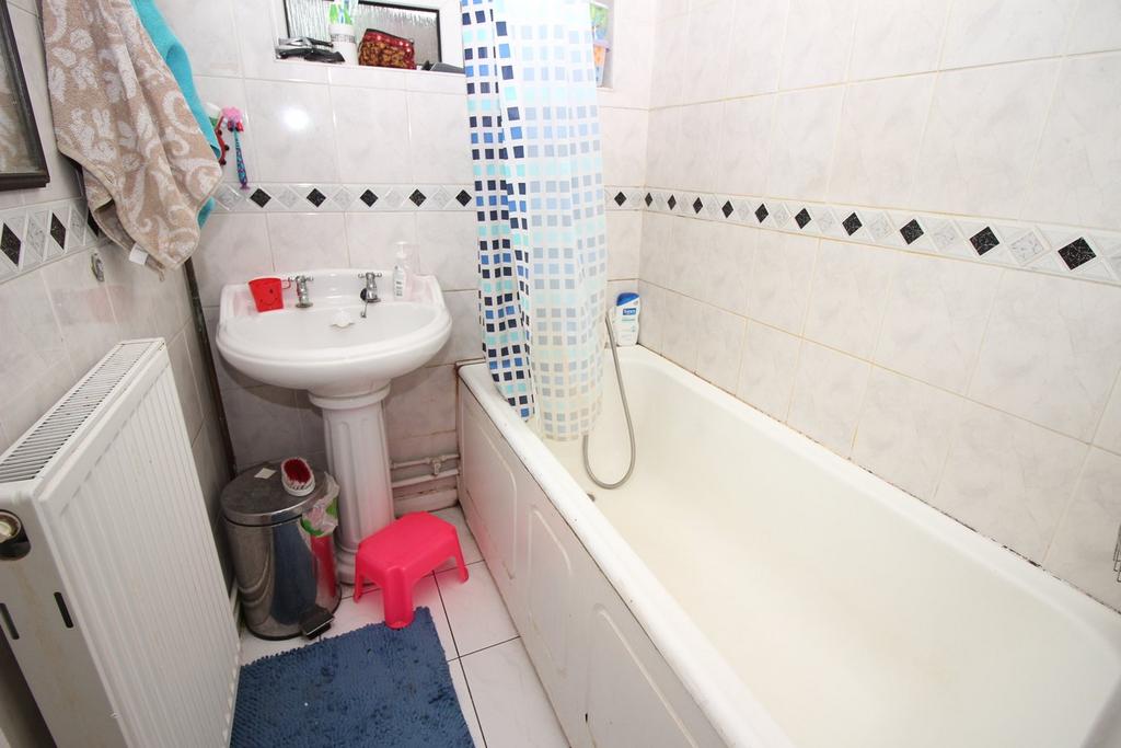 Bathroom Suite