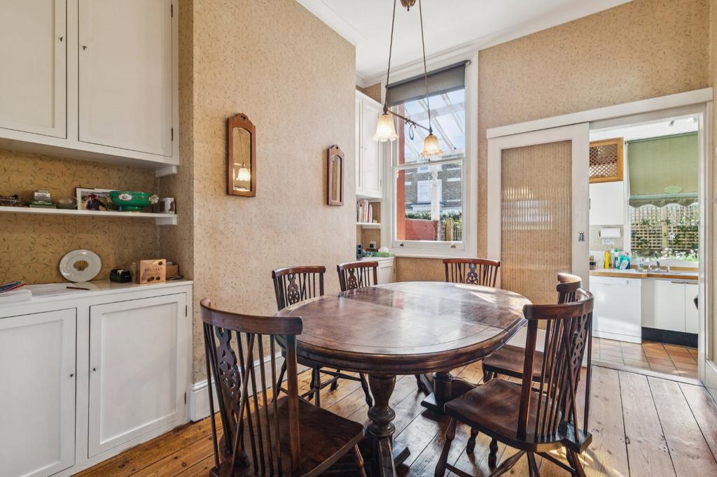 Kitchen/Breakfast